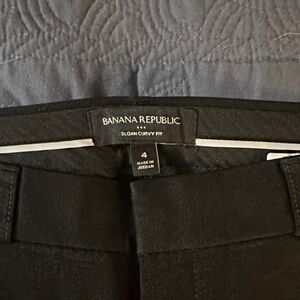 Banana Republic Women's Black Skinny Pants. Sloan curvy fit. Size 4.